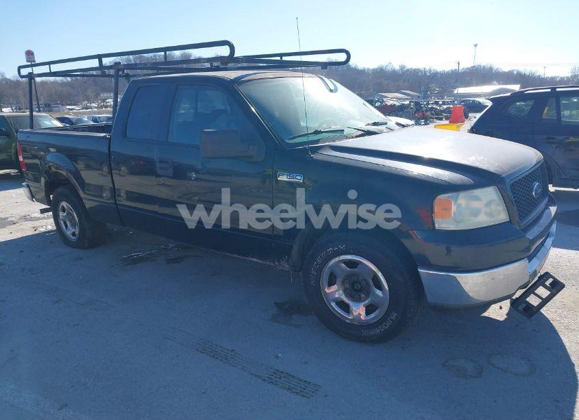 2005 Ford F-150 STX/XL/XLT (VIN 1FTRX12W75FB64683) main photo