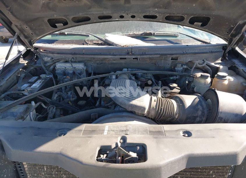 Photo 10 of 2005 Ford F-150 STX/XL/XLT (VIN 1FTRX12W75FB64683)