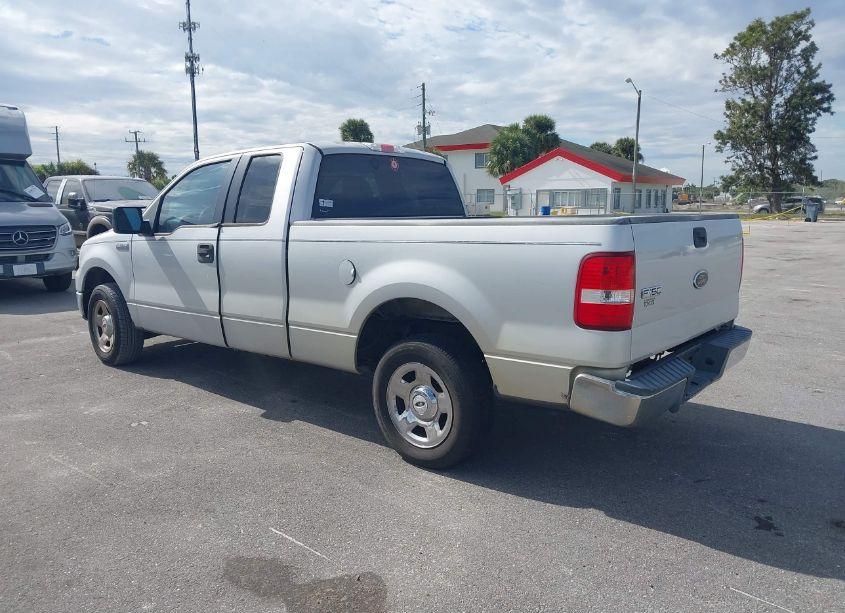 Photo 3 of 2005 Ford F-150 STX/XL/XLT (VIN 1FTRX12W75NA10996)