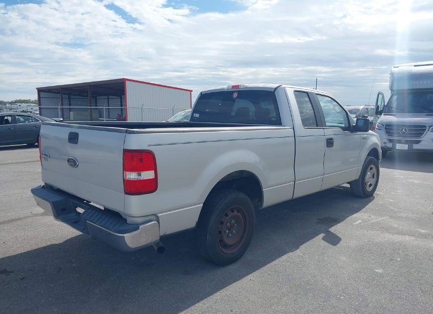 Photo 4 of 2005 Ford F-150 STX/XL/XLT (VIN 1FTRX12W75NA10996)
