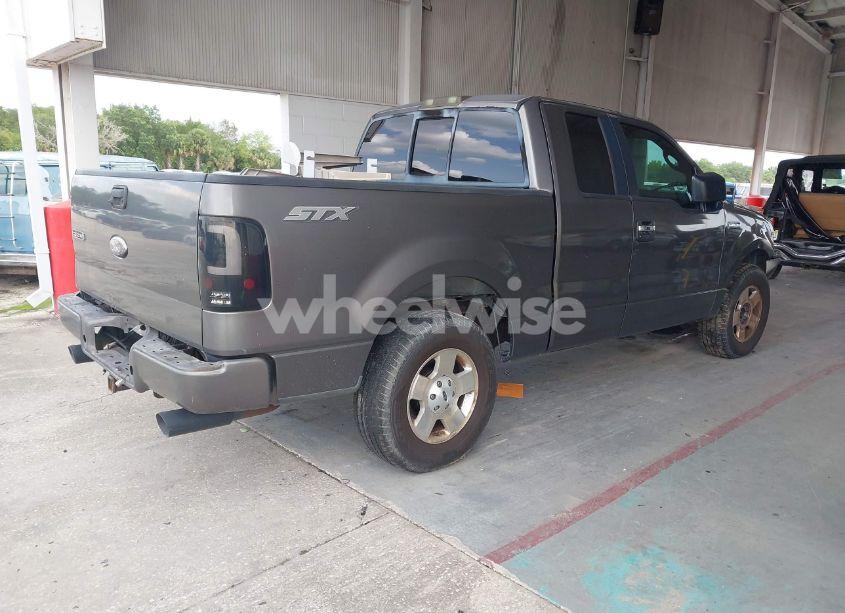 Photo 4 of 2006 Ford F-150 STX/XL/XLT (VIN 1FTRX12W76FA79330)