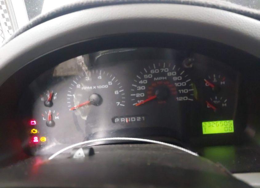 Photo 7 of 2006 Ford F-150 STX/XL/XLT (VIN 1FTRX12W76NA36550)