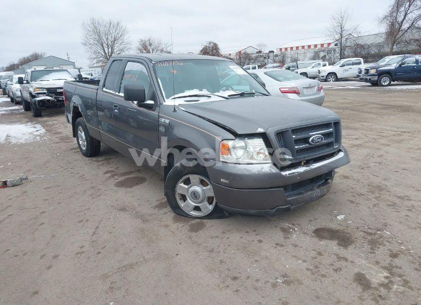 2004 Ford F-150 STX/XL/XLT (VIN 1FTRX12W84FA22339) main photo