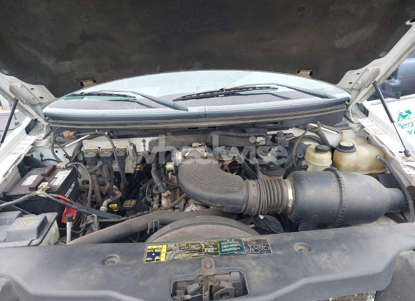 Photo 10 of 2004 Ford F-150 STX/XL/XLT (VIN 1FTRX12W84NA32133)