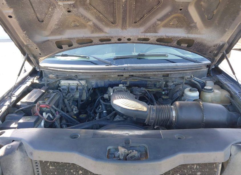 Photo 10 of 2004 Ford F-150 STX/XL/XLT (VIN 1FTRX12W84NB03766)