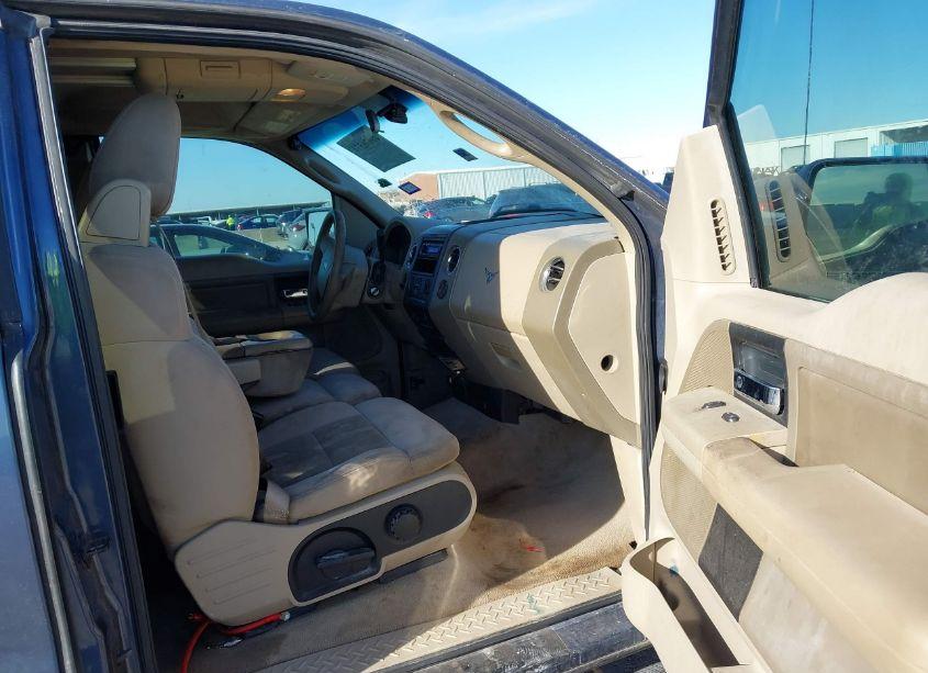 Photo 5 of 2004 Ford F-150 STX/XL/XLT (VIN 1FTRX12W84NB03766)