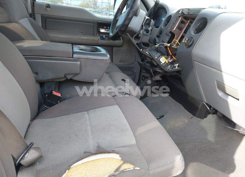Photo 5 of 2006 Ford F-150 STX/XL/XLT (VIN 1FTRX12W86NA01130)