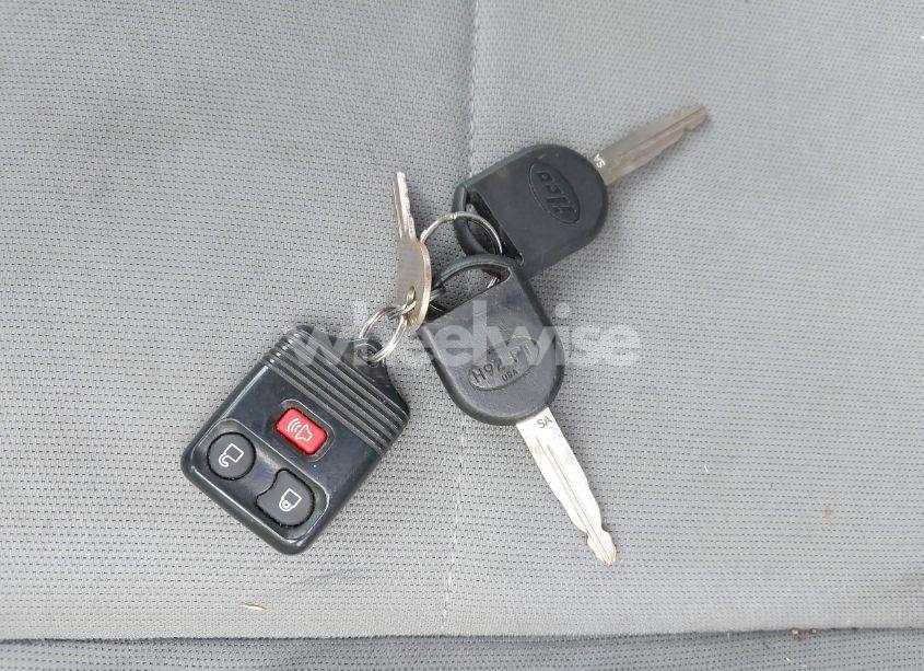 Photo 11 of 2007 Ford F-150 STX/XL/XLT (VIN 1FTRX12W87FA39663)