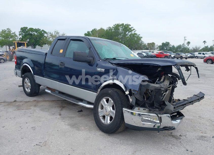 2004 Ford F-150 STX/XL/XLT (VIN 1FTRX12W94NA00680) main photo