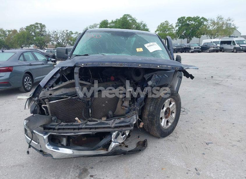 Photo 13 of 2004 Ford F-150 STX/XL/XLT (VIN 1FTRX12W94NA00680)