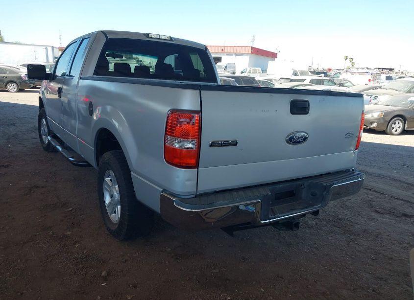 Photo 3 of 2004 Ford F-150 STX/XL/XLT (VIN 1FTRX12W94NA67926)