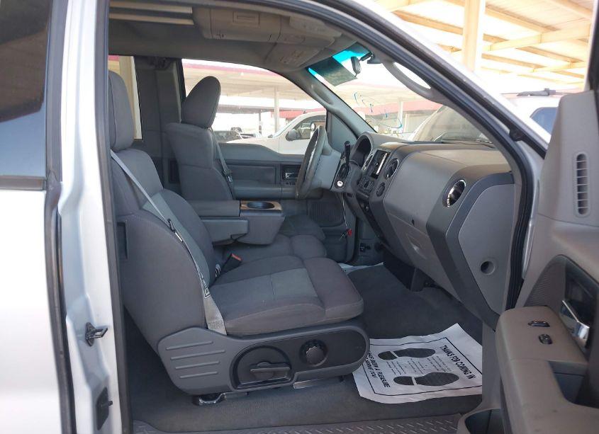 Photo 5 of 2004 Ford F-150 STX/XL/XLT (VIN 1FTRX12W94NA67926)