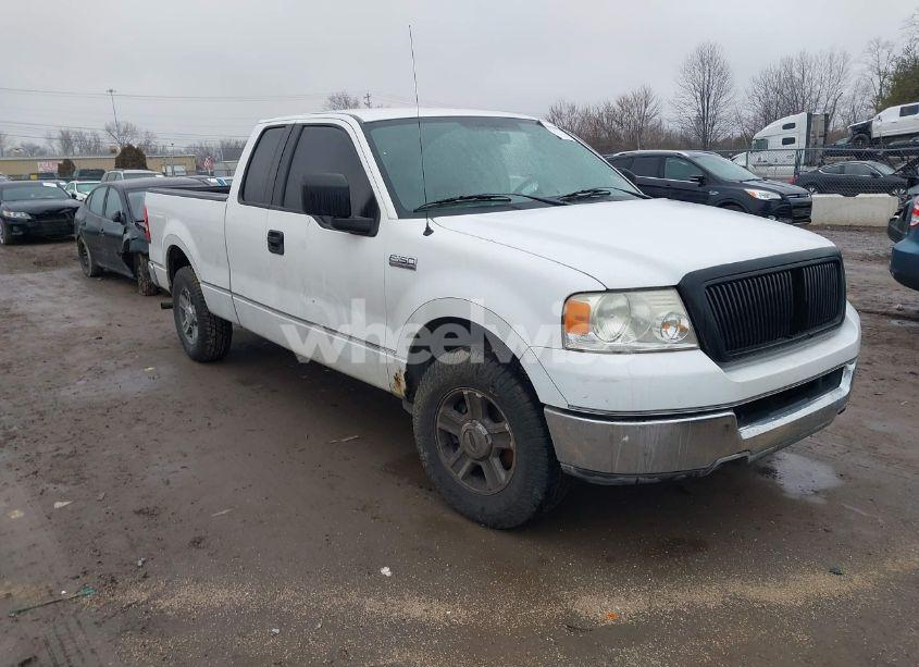 2004 Ford F-150 STX/XL/XLT (VIN 1FTRX12W94NC68709) main photo