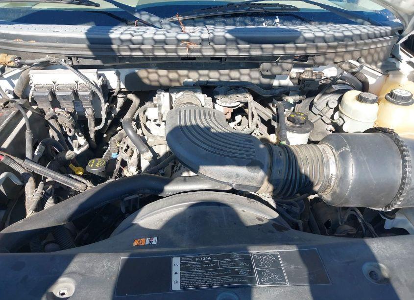 Photo 10 of 2006 Ford F-150 STX/XL/XLT (VIN 1FTRX12W96NA11164)