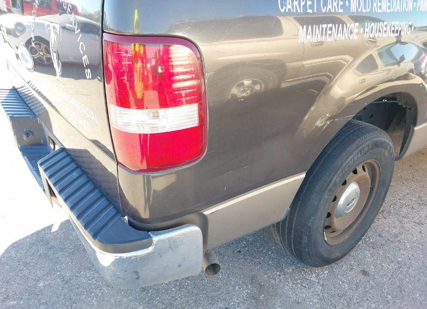 Photo 13 of 2006 Ford F-150 STX/XL/XLT (VIN 1FTRX12W96NA57934)