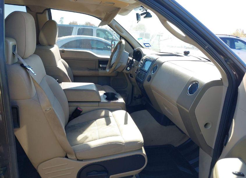 Photo 5 of 2006 Ford F-150 STX/XL/XLT (VIN 1FTRX12W96NA57934)