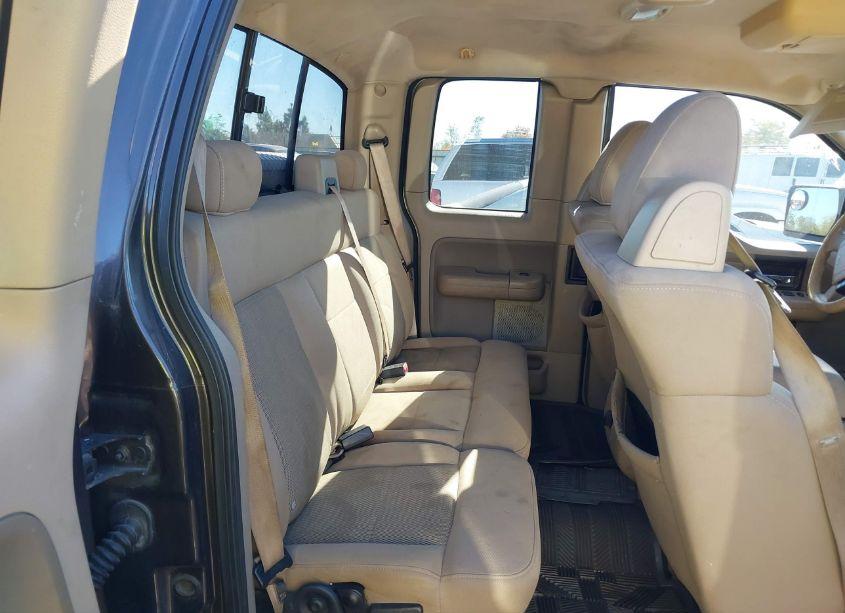 Photo 8 of 2006 Ford F-150 STX/XL/XLT (VIN 1FTRX12W96NA57934)