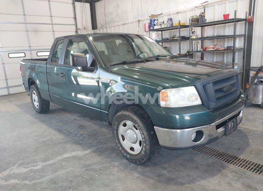 2007 Ford F-150 STX/XL/XLT (VIN 1FTRX12W97FB51341) main photo