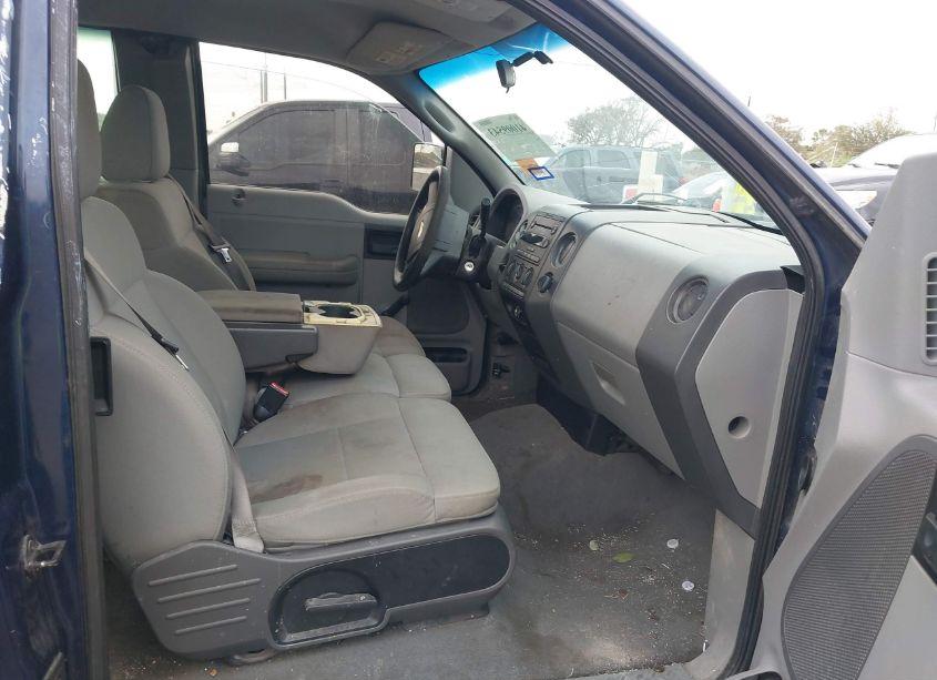 Photo 5 of 2007 Ford F-150 STX/XL/XLT (VIN 1FTRX12W97KD14156)