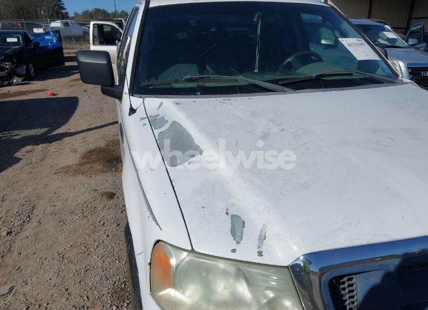 Photo 13 of 2004 Ford F-150 STX/XL/XLT (VIN 1FTRX12WX4KD93820)