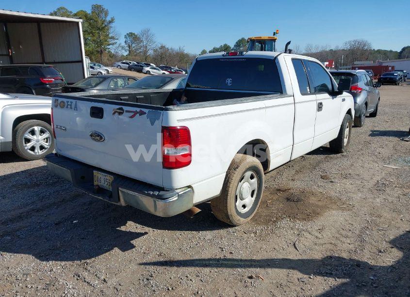 Photo 4 of 2004 Ford F-150 STX/XL/XLT (VIN 1FTRX12WX4KD93820)