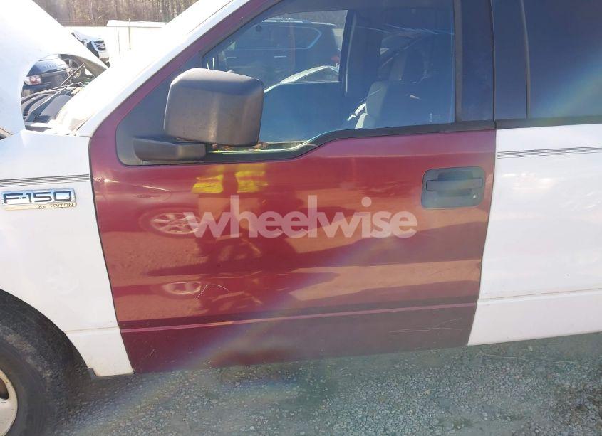 Photo 6 of 2004 Ford F-150 STX/XL/XLT (VIN 1FTRX12WX4KD93820)