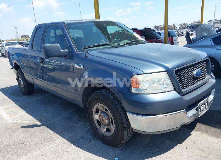 2004 Ford F-150 STX/XL/XLT (VIN 1FTRX12WX4NC05814) main photo