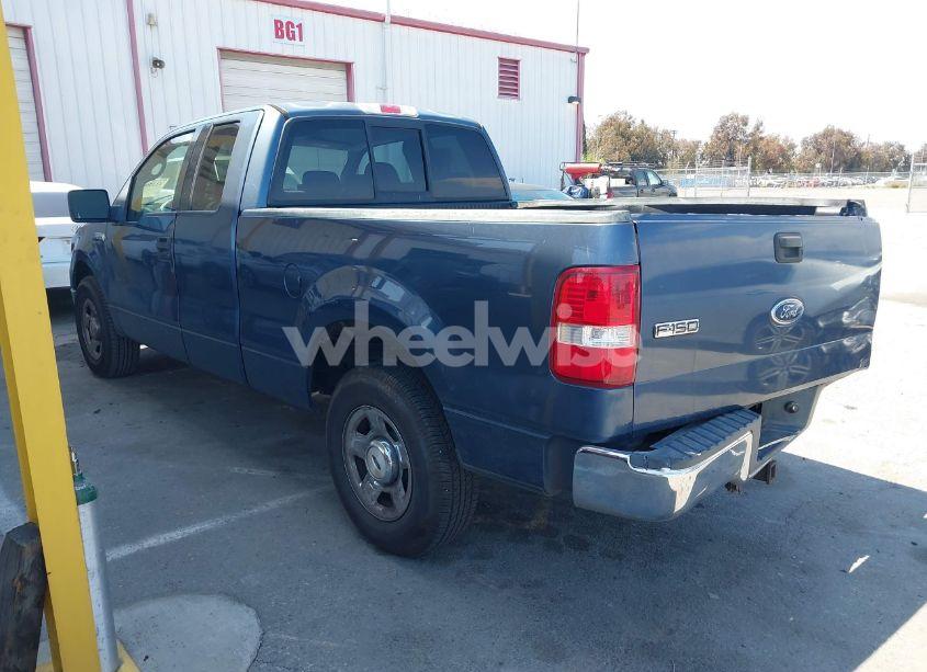 Photo 3 of 2004 Ford F-150 STX/XL/XLT (VIN 1FTRX12WX4NC05814)