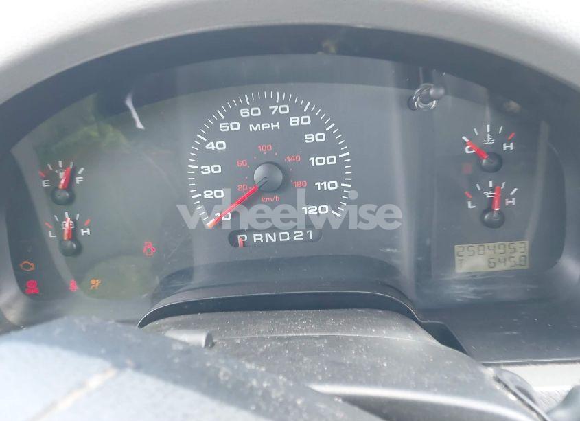 Photo 7 of 2004 Ford F-150 STX/XL/XLT (VIN 1FTRX12WX4NC40353)