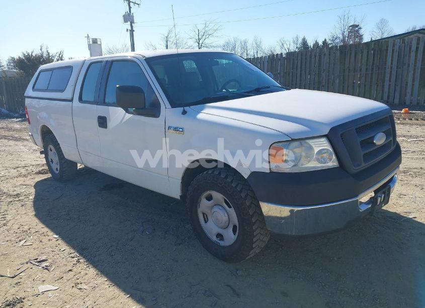 2006 Ford F-150 STX/XL/XLT (VIN 1FTRX12WX6FA46550) main photo