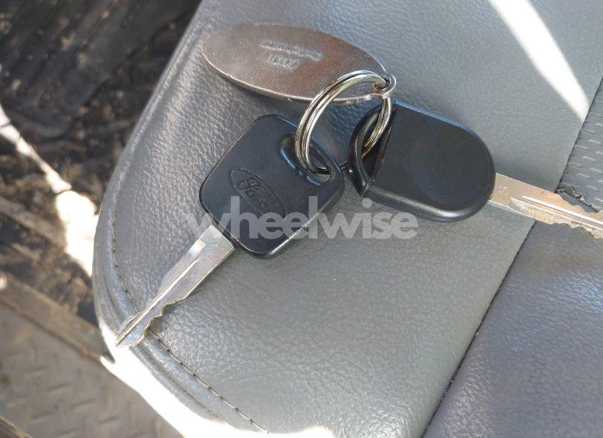 Photo 11 of 2006 Ford F-150 STX/XL/XLT (VIN 1FTRX12WX6FA46550)