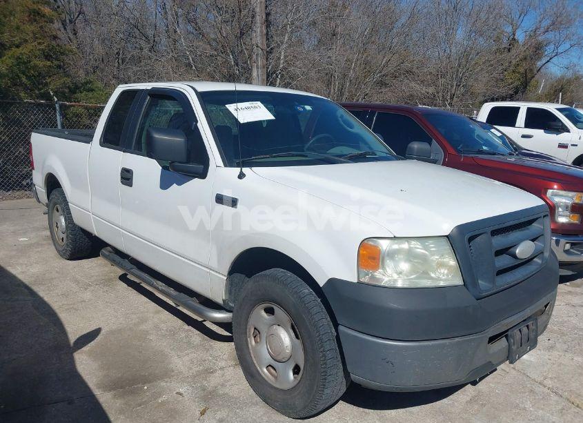 2006 Ford F-150 STX/XL/XLT (VIN 1FTRX12WX6KB89943) main photo