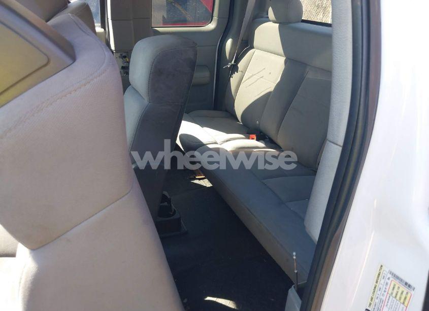 Photo 8 of 2006 Ford F-150 STX/XL/XLT (VIN 1FTRX12WX6KB89943)