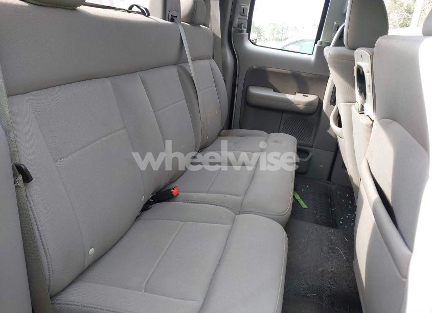 Photo 8 of 2006 Ford F-150 STX/XL/XLT (VIN 1FTRX12WX6KD89043)