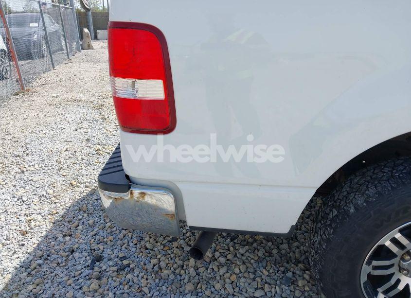 Photo 13 of 2007 Ford F-150 STX/XL/XLT (VIN 1FTRX12WX7FB13049)