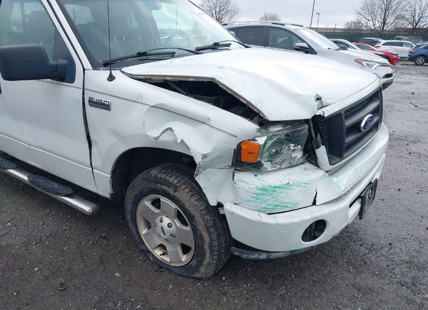 Photo 6 of 2007 Ford F-150 STX/XL/XLT (VIN 1FTRX12WX7FB82680)