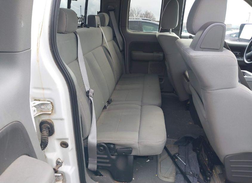 Photo 8 of 2007 Ford F-150 STX/XL/XLT (VIN 1FTRX12WX7FB82680)