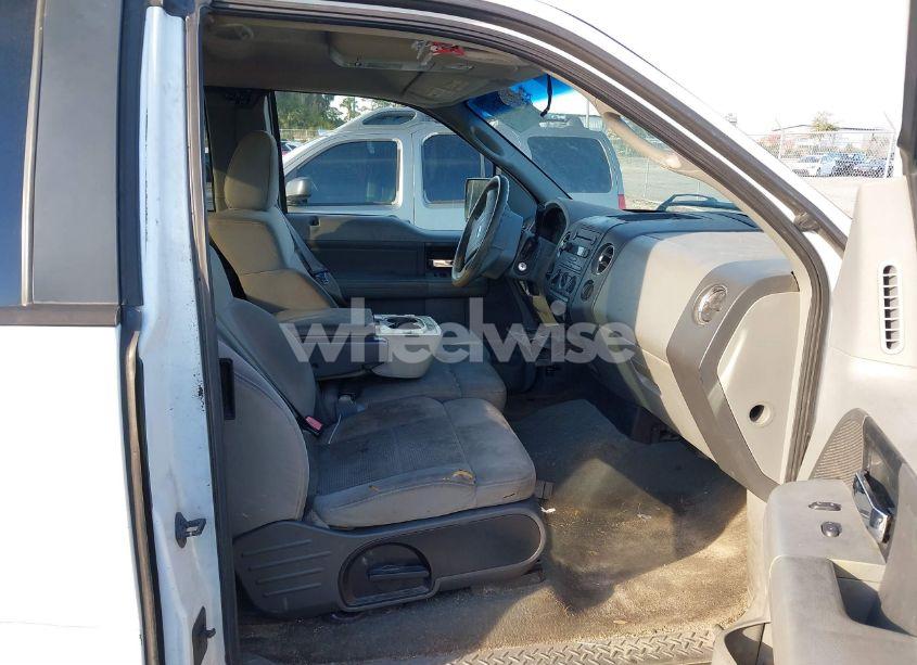 Photo 5 of 2007 Ford F-150 STX/XL/XLT (VIN 1FTRX12WX7KC45400)