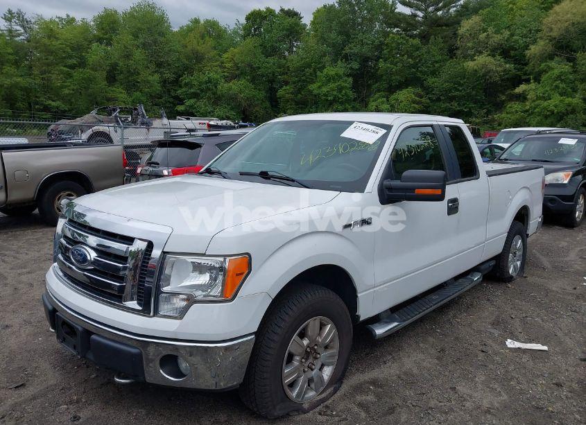 Photo 2 of 2009 Ford F-150 STX/XL/XLT (VIN 1FTRX14819FA79682)