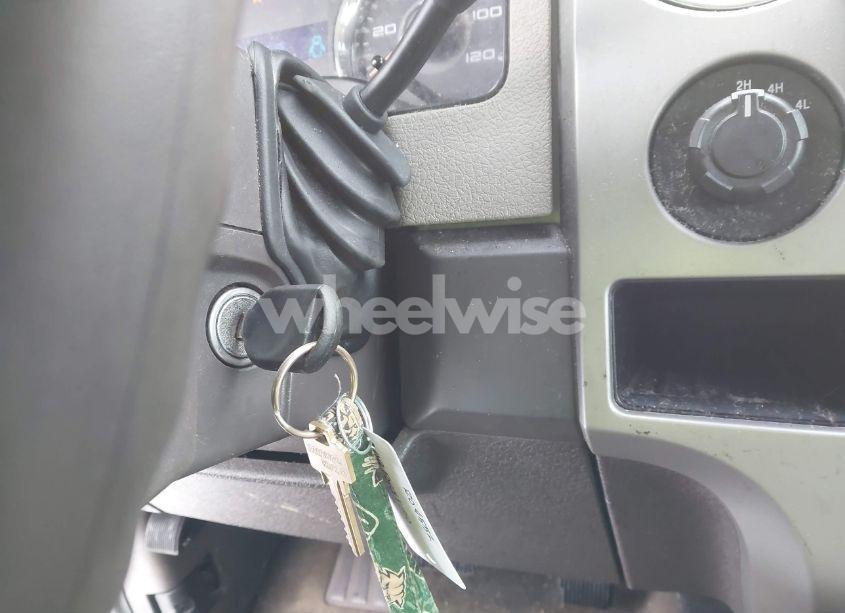 Photo 11 of 2009 Ford F-150 STX/XL/XLT (VIN 1FTRX14829FA71591)