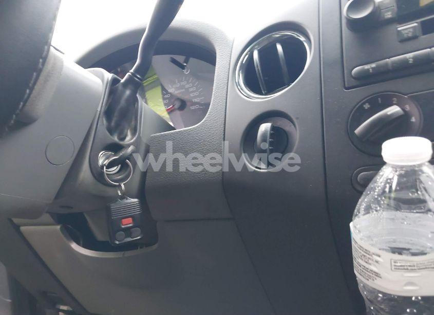 Photo 11 of 2004 Ford F-150 STX/XL/XLT (VIN 1FTRX14W04NB92892)