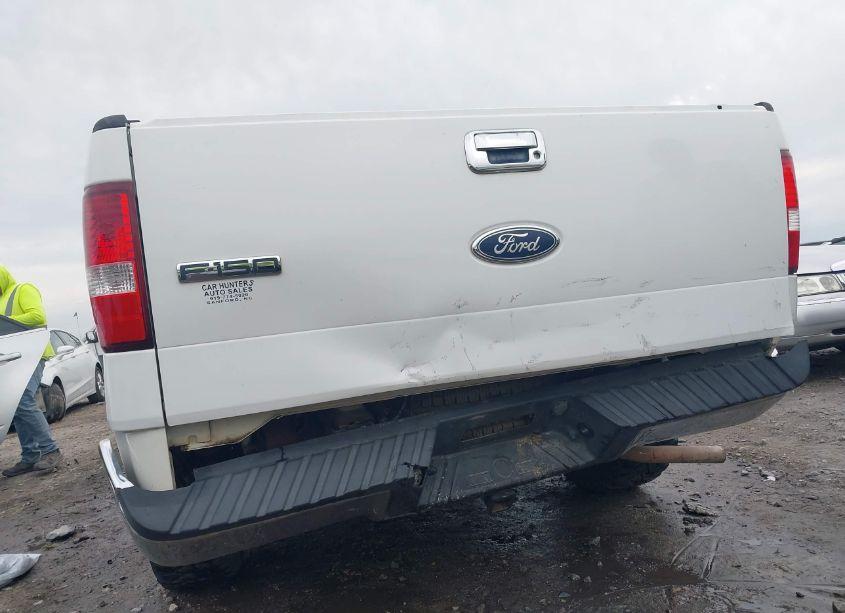 Photo 6 of 2005 Ford F-150 STX/XL/XLT (VIN 1FTRX14W05NB30653)