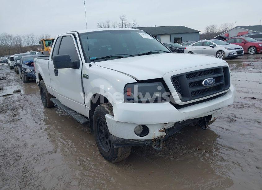 2008 Ford F-150 STX/XL/XLT (VIN 1FTRX14W08FC31822) main photo