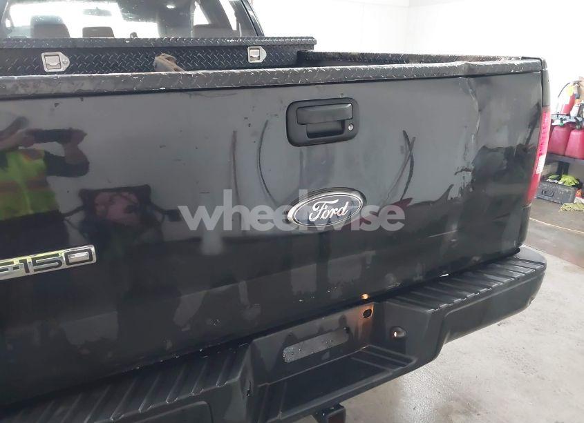 Photo 18 of 2004 Ford F-150 STX/XL/XLT (VIN 1FTRX14W14NA14943)