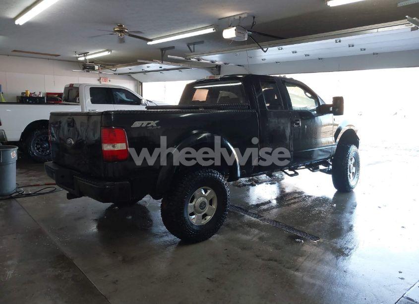 Photo 4 of 2004 Ford F-150 STX/XL/XLT (VIN 1FTRX14W14NA14943)