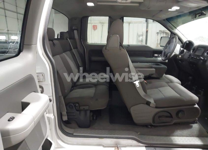 Photo 8 of 2004 Ford F-150 STX/XL/XLT (VIN 1FTRX14W14NB97843)