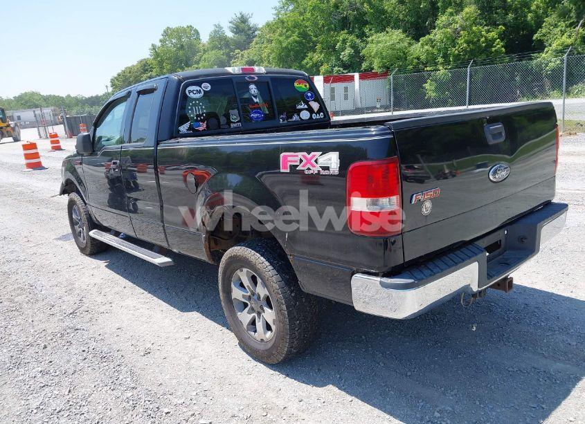 Photo 3 of 2004 Ford F-150 STX/XL/XLT (VIN 1FTRX14W14NC54607)