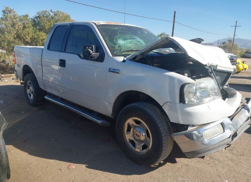2005 Ford F-150 STX/XL/XLT (VIN 1FTRX14W25KB59458) main photo