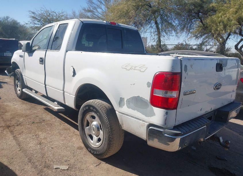 Photo 3 of 2005 Ford F-150 STX/XL/XLT (VIN 1FTRX14W25KB59458)