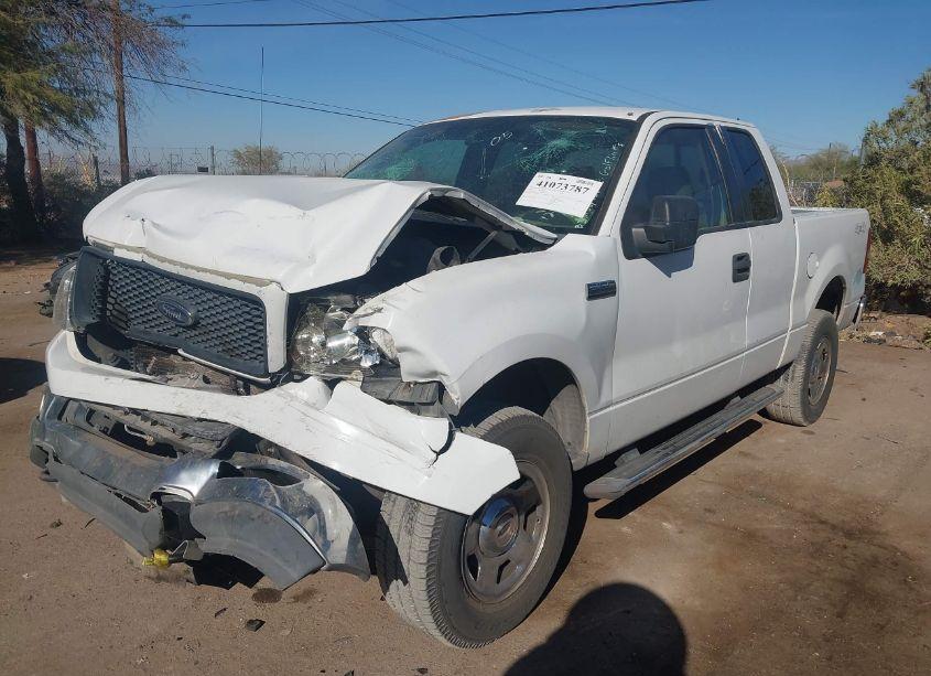 Photo 6 of 2005 Ford F-150 STX/XL/XLT (VIN 1FTRX14W25KB59458)